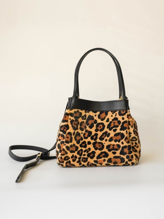 tome leopard bag