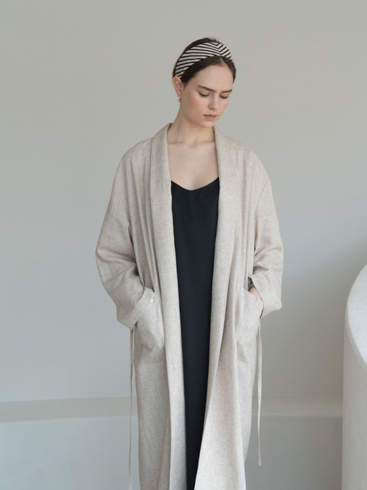 linen robe (oatmeal)