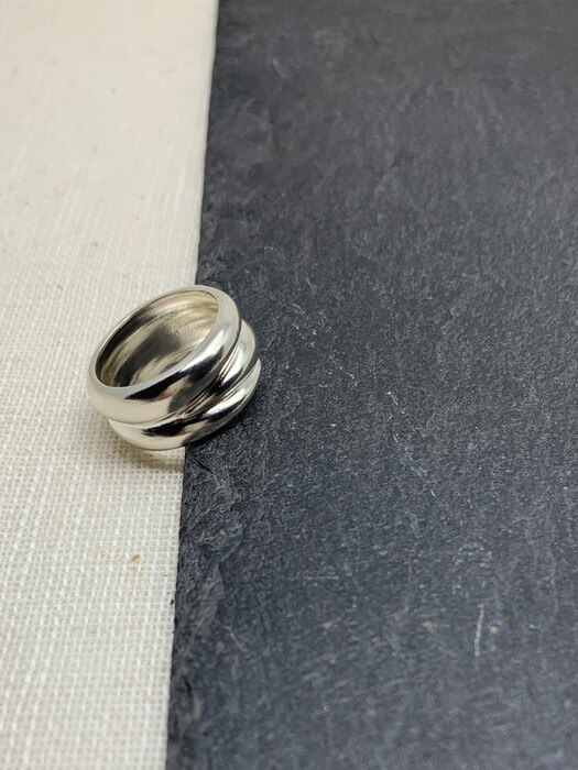 Volume Chunky Silver Ring