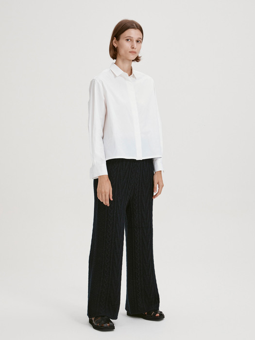 CABLE KNIT WOOL TROUSERS (NAVY)