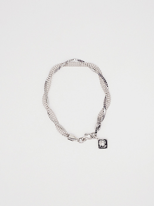Twisted silver chain bracelet