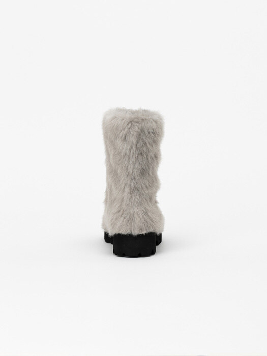 Bamba Faux-fur Boots in Gray