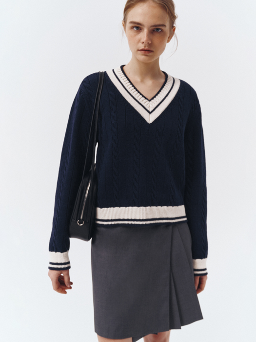 UNISEX CRICKET SWEATER FRENCH NAVY_UDSW3A108N2
