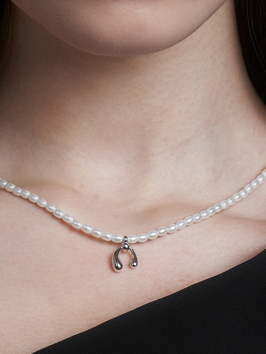 BF OC Pearl pendant necklace (2color)
