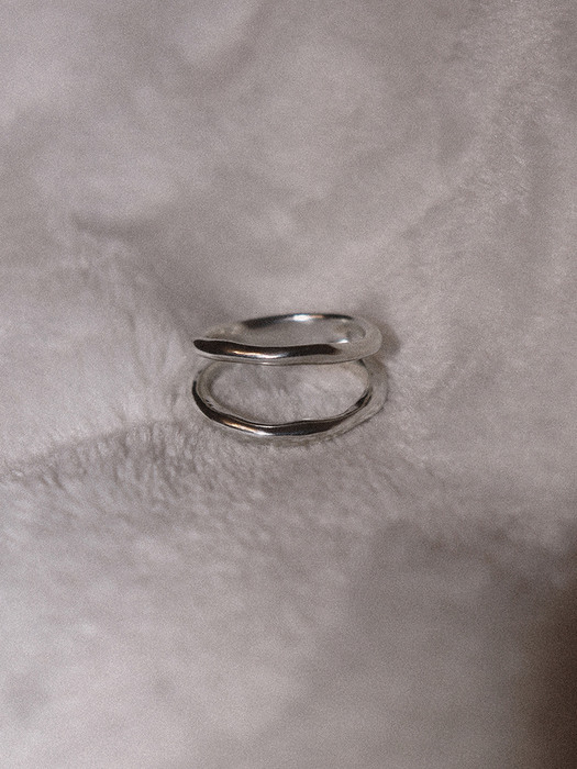 Twin layered ring
