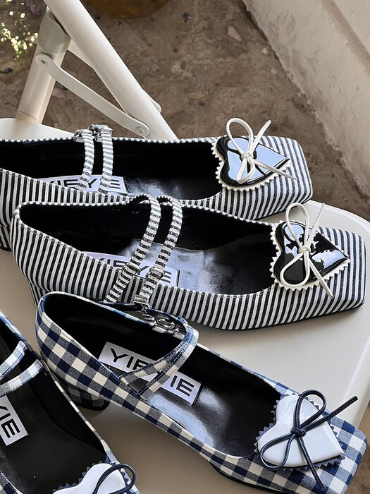 Y.13 Candy Mary-Jane Flats / Y.13-F34 / NEWSBOY STRIPE