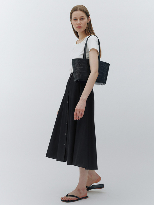 Button flare skirt (Black)