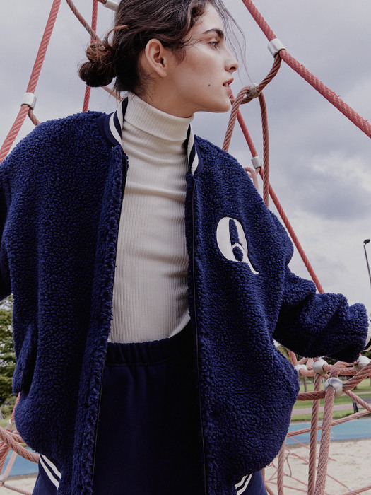 [Quiet Please]Q Logo Teddy Bomber Jacket-