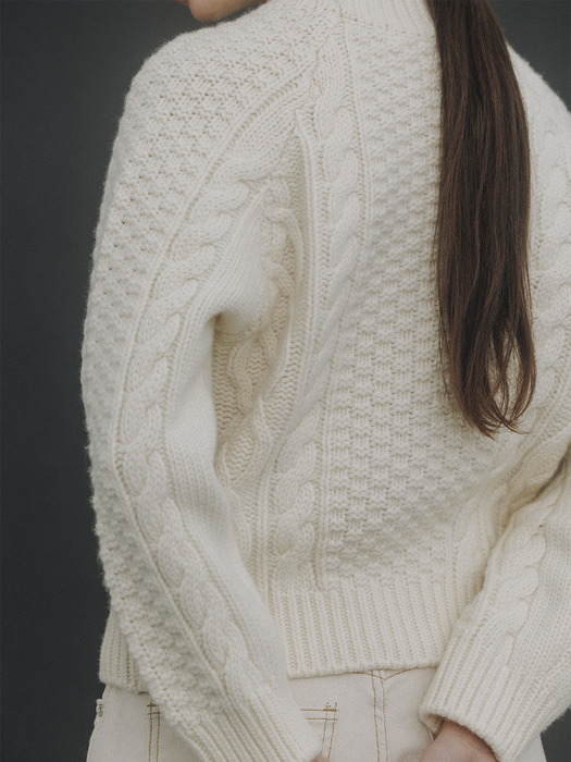 Cable Wool Knit (Ivory)