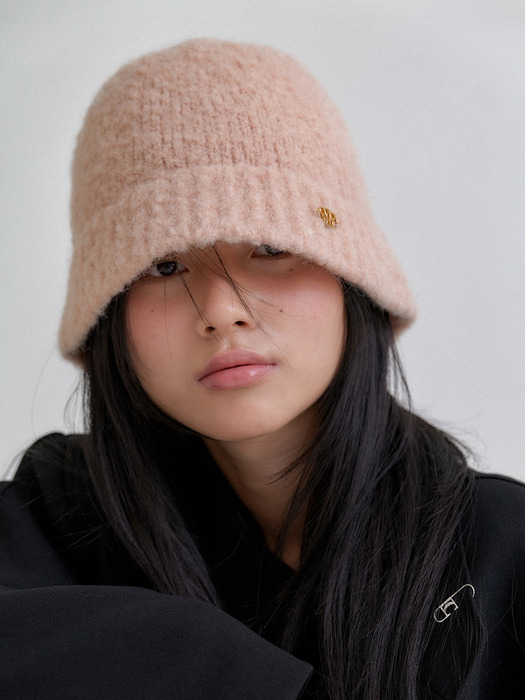 [단독] boucle floppy bear hat