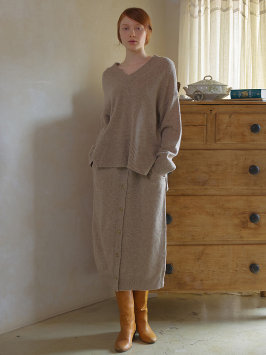 Button wool midi knit skirt