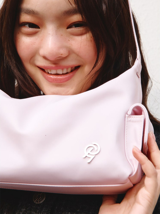 Pocket Baguette Bag  Light Pink (KE42D3M01Y)