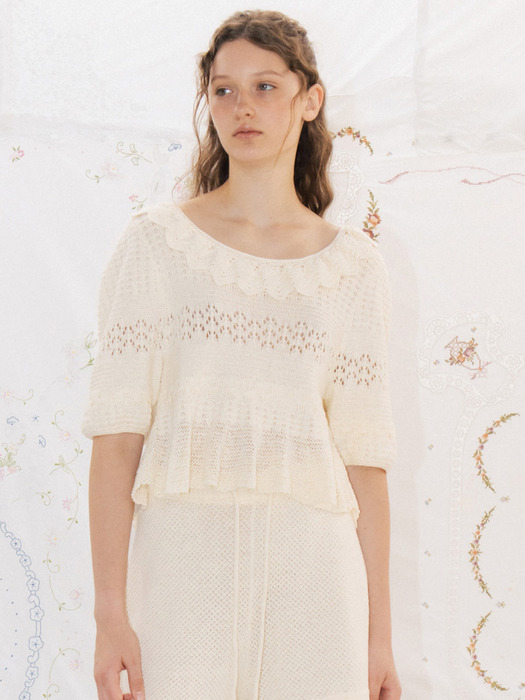 Via Helena frill knit top (Ivory)