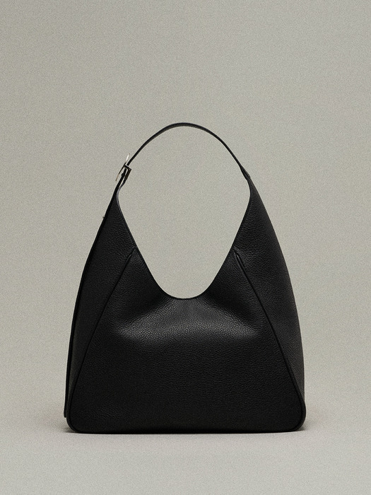Plaque Hobo Bag Shrunken Black 플라크 호보백 슈렁큰 블랙