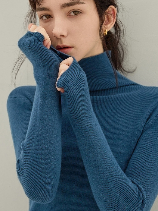 HIGH TURTLENECK KNIT (BLUE-GREEN)