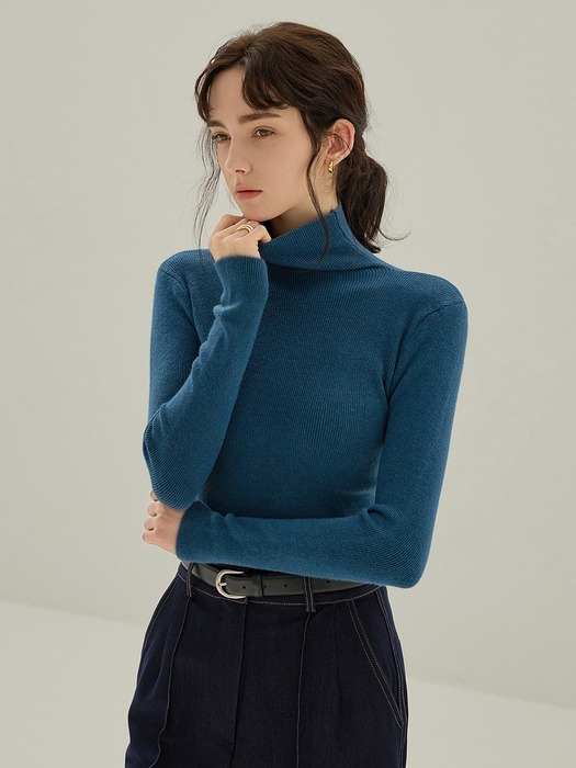 HIGH TURTLENECK KNIT (BLUE-GREEN)