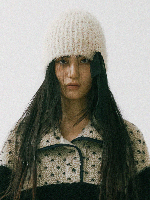 Furry Knit Beanie_Beige