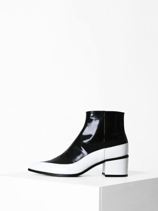 TWO-COLOR ANKLE BOOTS - WHITE + BLACK