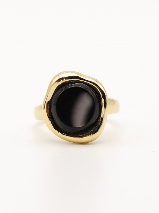 Vague ring, Black onyx
