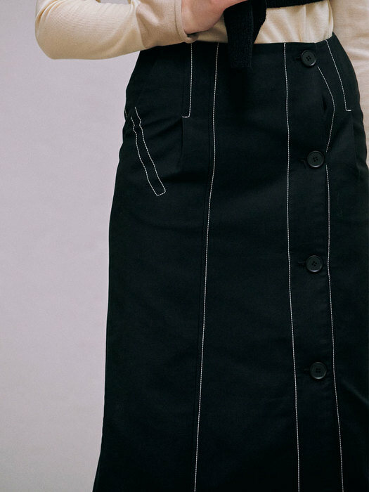 Marais Stitch Skirt_Black