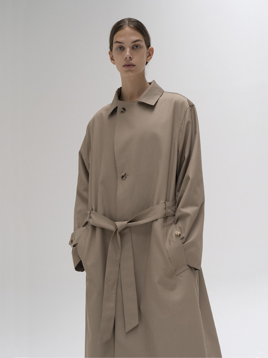 SINGLE BREASTED TRENCH COAT / DARK BEIGE