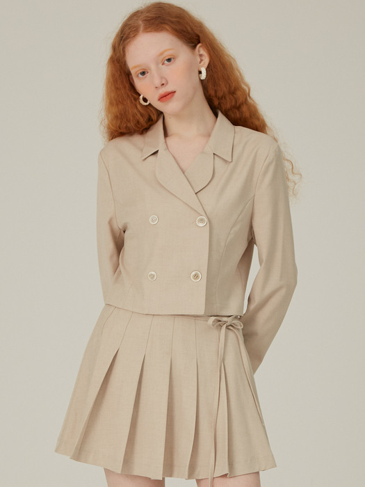 four button jacket beige