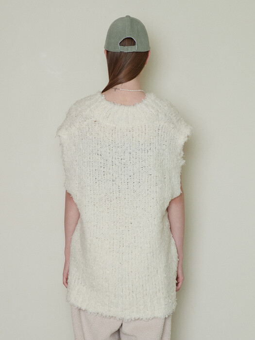 V neck oversize knit vest_ Ivory