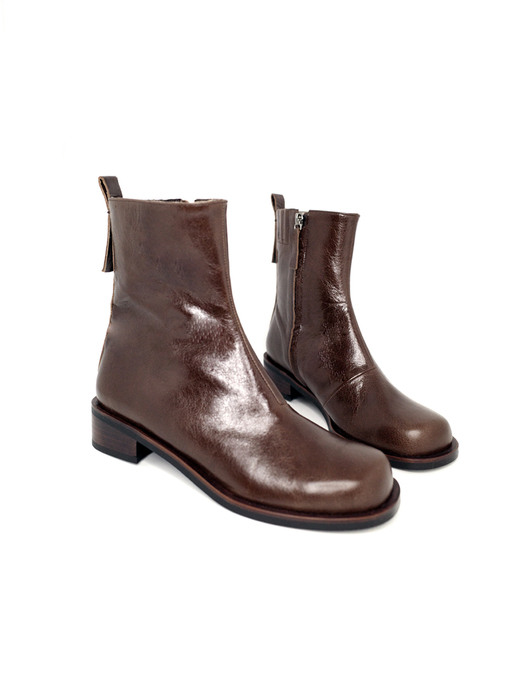 VOLUME SQUARE TOE ANKLE BOOTS[MOCA BROWN]