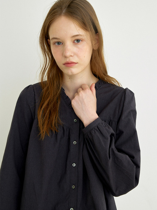 Lieben frill blouse (Navy)