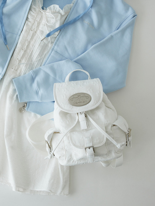 lotsyou_Nostalgia chubby Backpack White