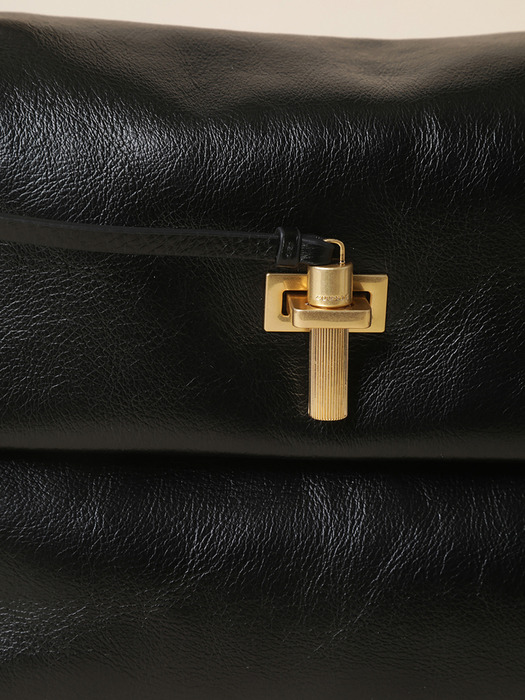 Fermoir Tote 33 (Black)_RCBTX25113BKX