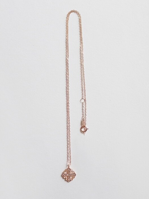 14k Rosegold Diamond Cross Necklace