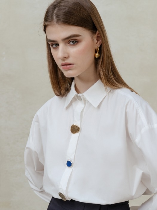 Variety button white shirts