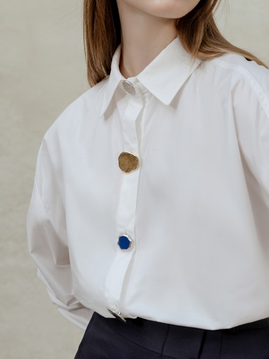 Variety button white shirts