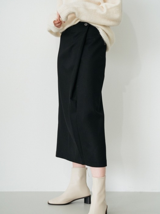 wool wrap skirt (black)