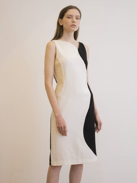 Metaphor Dress (Egg White, Straw Ivory, Tar Black)