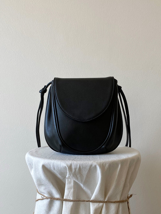 pebble bag black