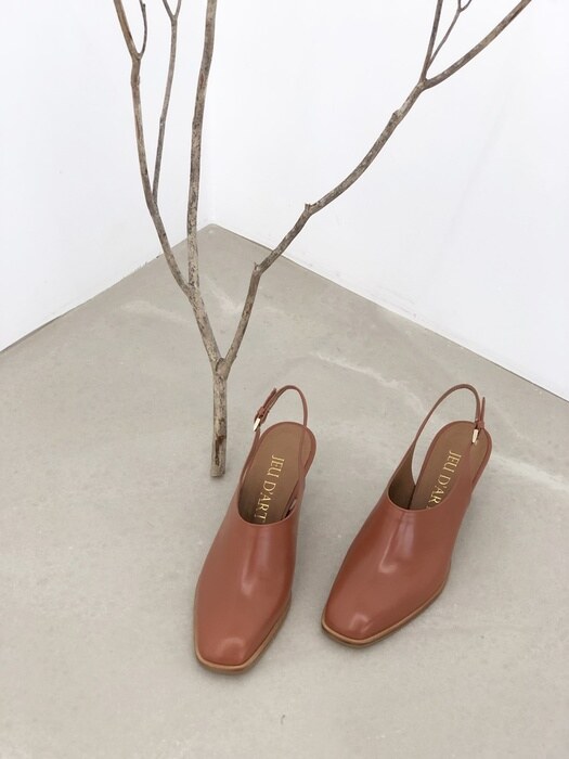 carre wood heel slingback _brown