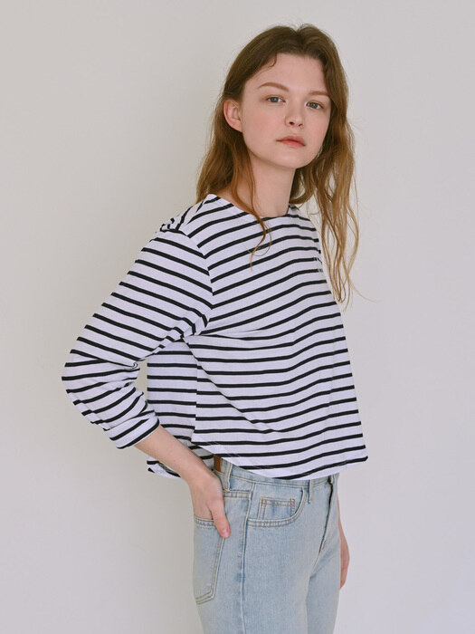 Cropped boat neck t-shirt (navy)