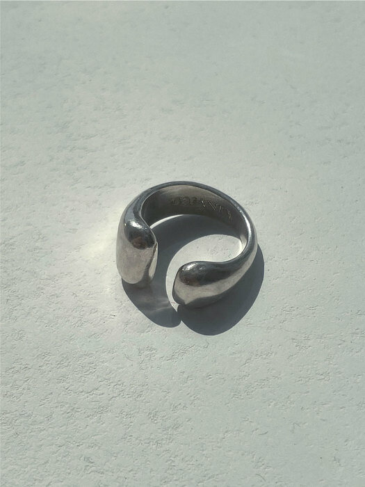 door silver ring