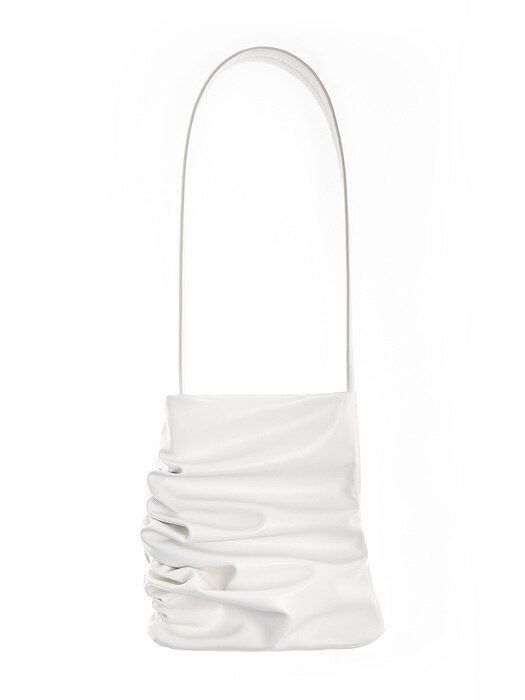Curved leather bag (M) _ white
