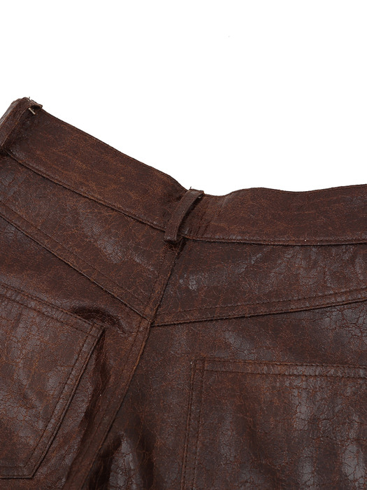 FAUX CRACK LEATHER PANTS (BROWN)