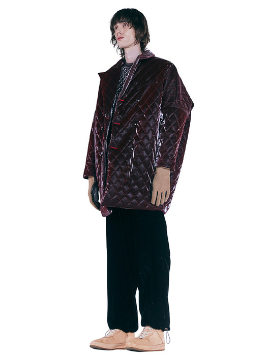 BURGUNDY DIAMOND PUFFED QUILTING JUMPER