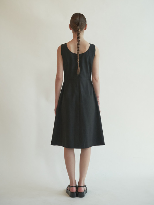 Linen twill one-tuck dress (Black)