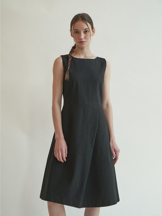 Linen twill one-tuck dress (Black)