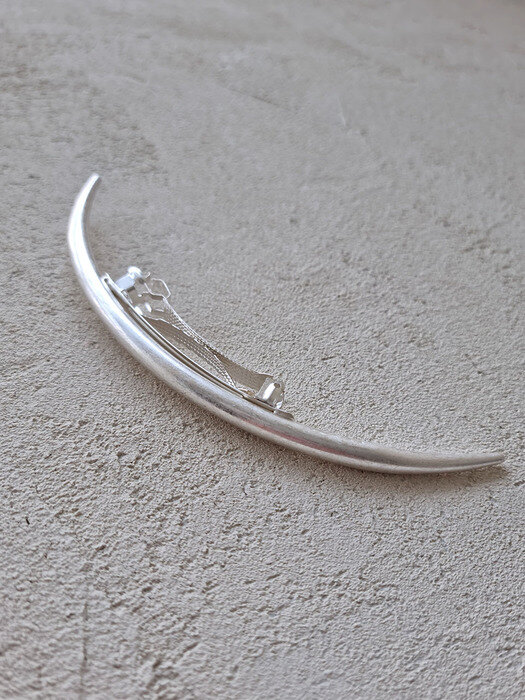 Crescent moon silver hairpin