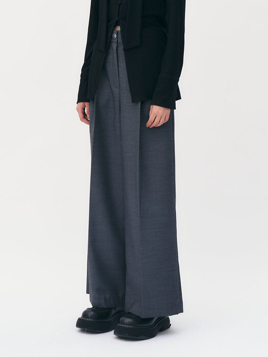 [Fabric from ITALY] Wool wide-leg trousers (Deep Grey)