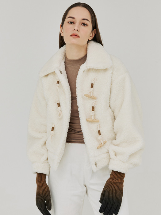 ECO FUR DUFFLE JACKET (IVORY)