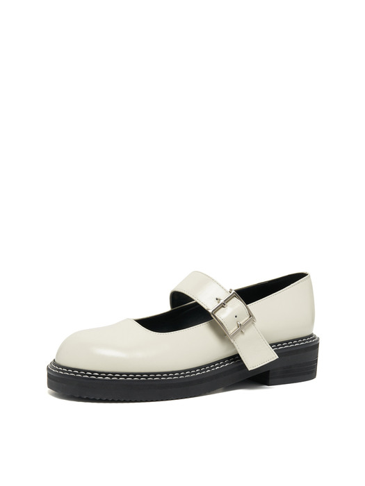 Stitch buckle loafer ivory