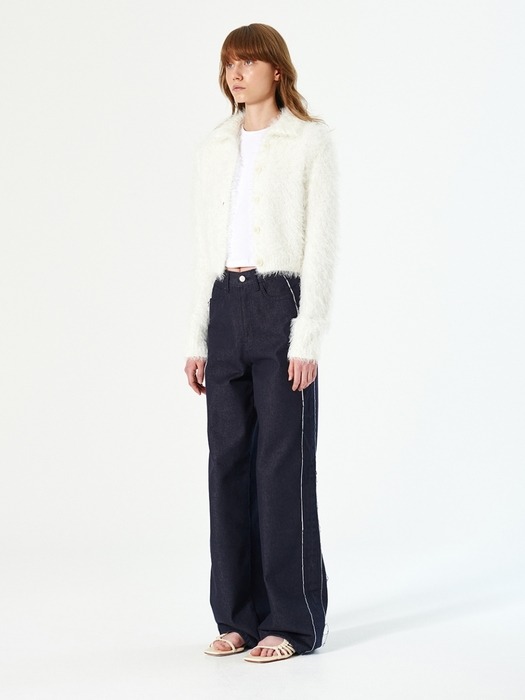 FUZZY KNIT CARDIGAN (white)